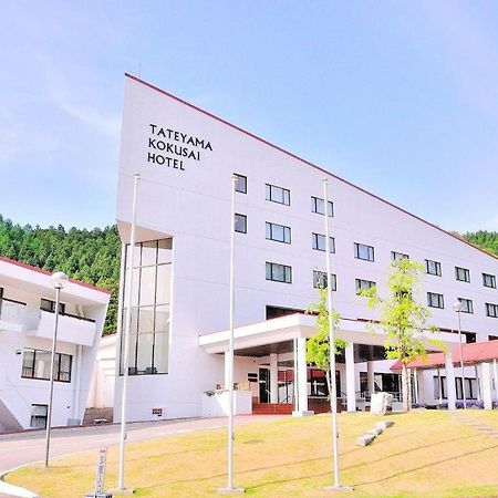 Tateyama Kokusai Hotel Toyama Exterior photo