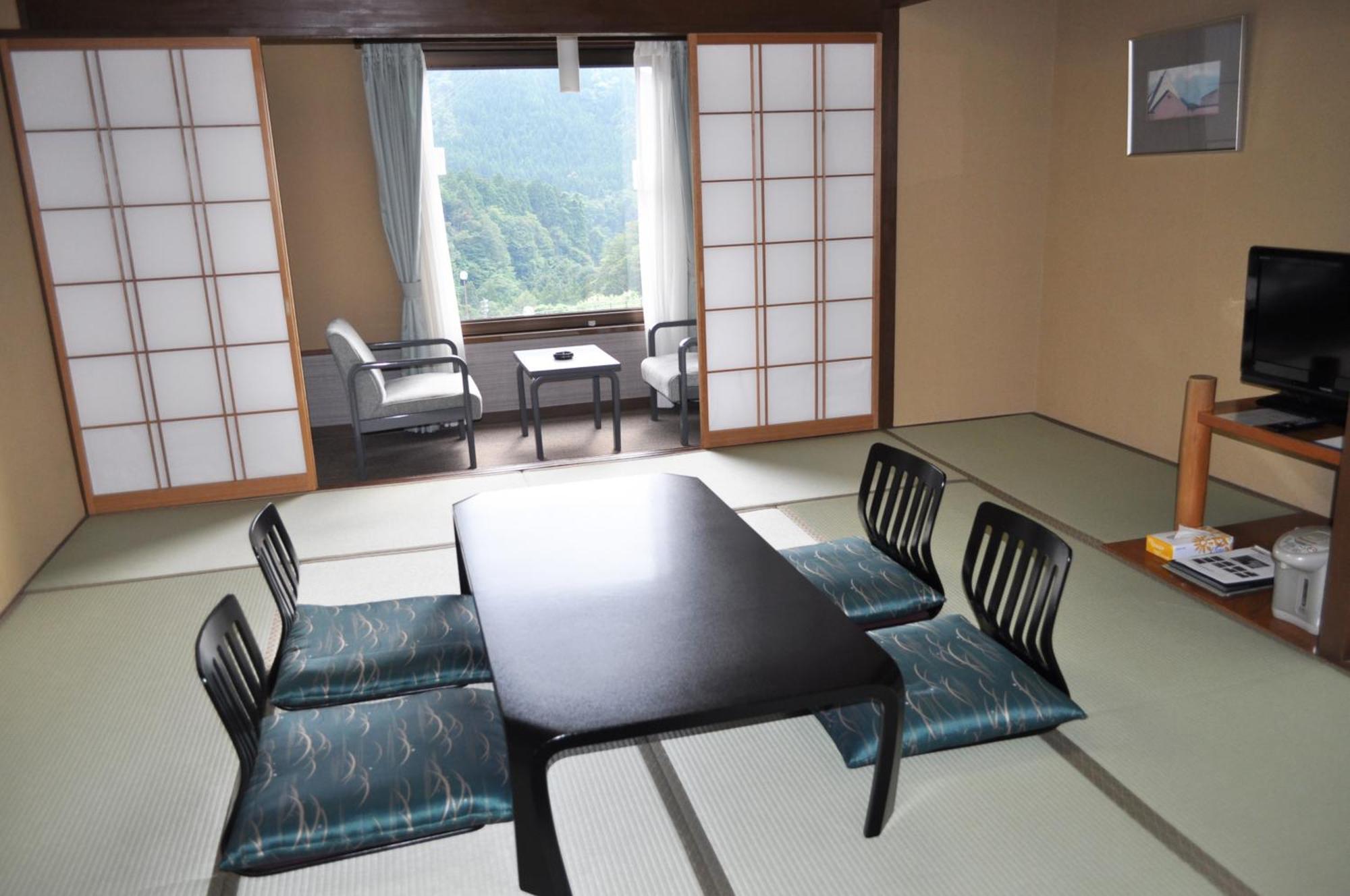 Tateyama Kokusai Hotel Toyama Room photo