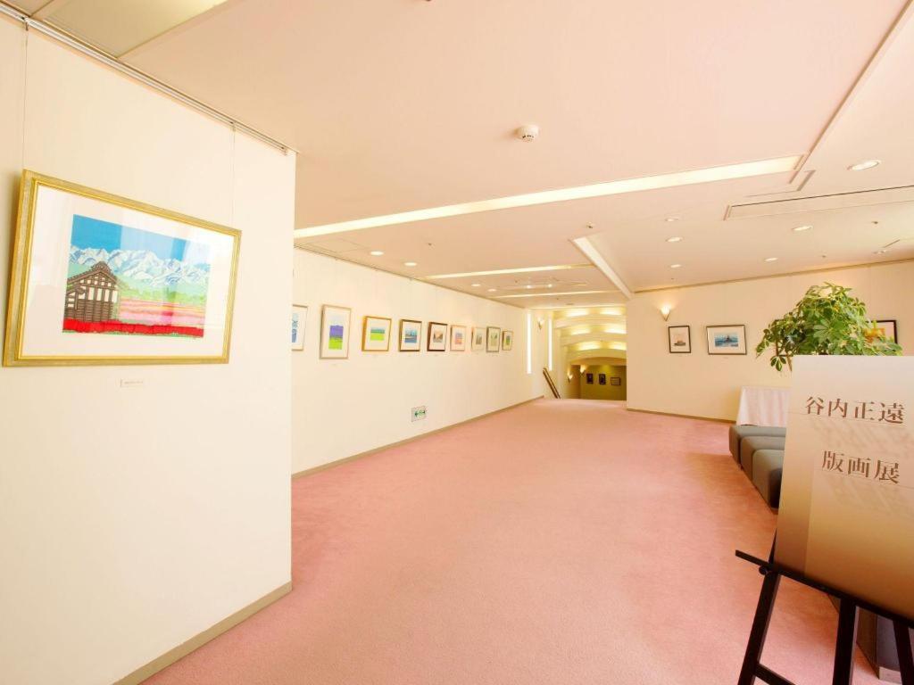 Tateyama Kokusai Hotel Toyama Exterior photo